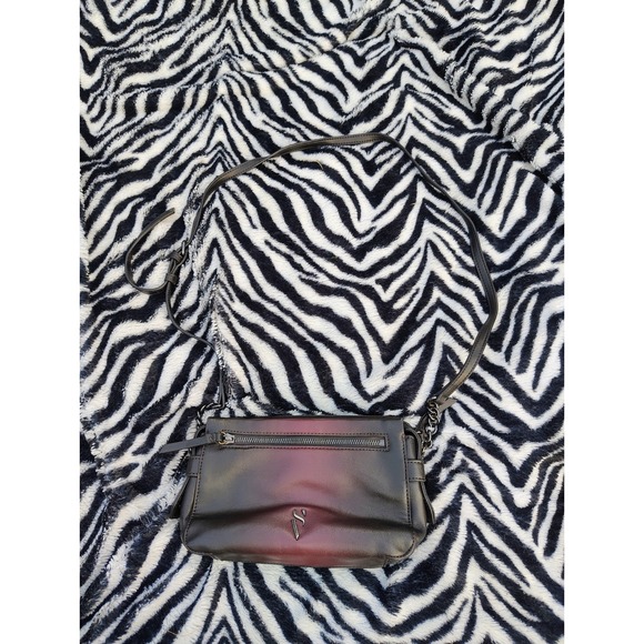 Simply Vera‎ Wang Satchel Crossbody Bag Handbag Purse - Black Red Ombre - 8.5/10 - Picture 1 of 9